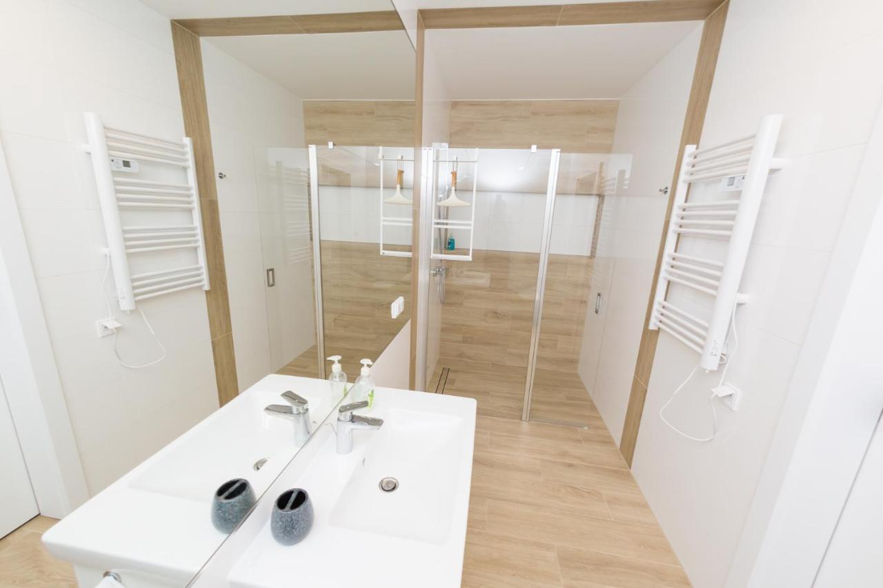 Apartament Kolobrzeg Quattro ภายนอก รูปภาพ
